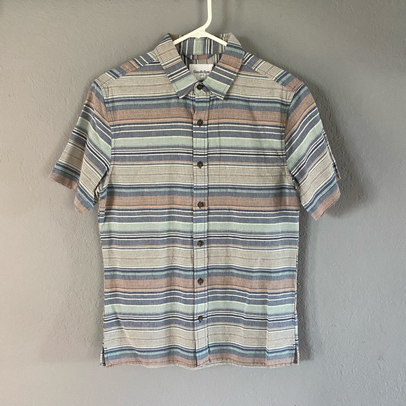 Goodfellow men’s size small button down - Picture 1 of 4